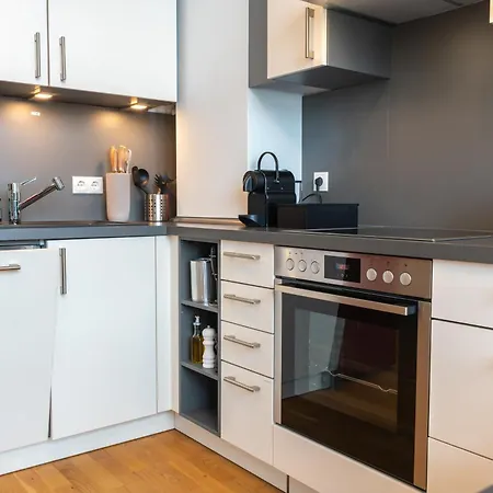 Simply Urban Loft Living, Tiefgarage, Terrasse, Glasfaser Wlan *